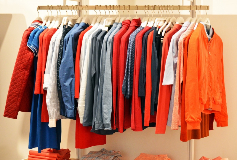 magasin-MONTAUROUX-min_store_clothes_clothing_line_fashion_retail_clothing_store_shop-633917